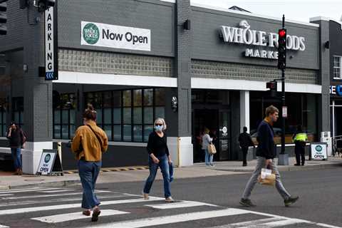 Here Comes the Full Amazonification of Whole Foods