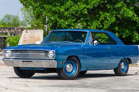 This 1969 Dodge Dart Swinger Might Just Teal Your Heart