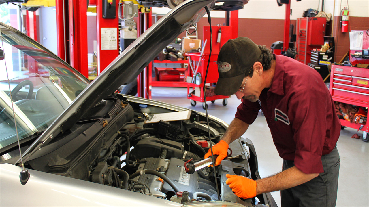How to Select the Best Automotive Repair Shop