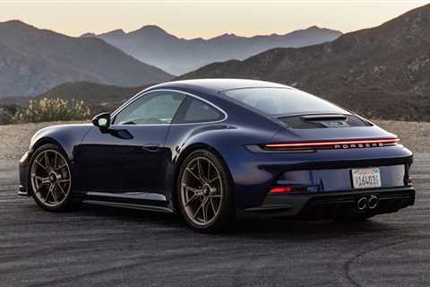 2022 Porsche 911 GT3 with Touring Package Specs & Features - The Auto Facts