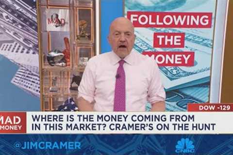 Jim Cramer says the ''''tyranny of tech'''' has been overthrown