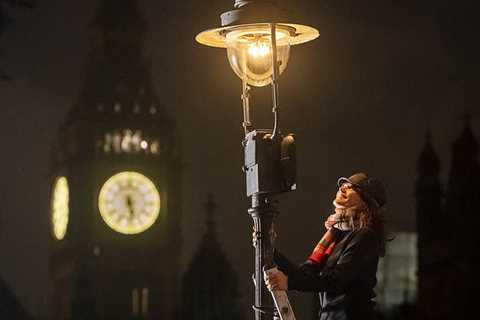 JANE FRYER: Will King Charles help save the magical gas lamps threatened by council numbskulls?