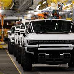 GM Sales Rebound, Quarterly Profits Up 16%