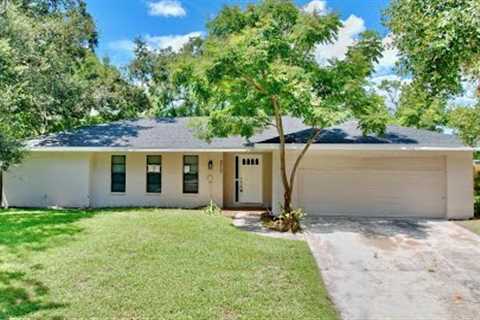 Lakeland, Florida Real Estate Photography - 5317 Verana Ct, Lakeland, FL 33813