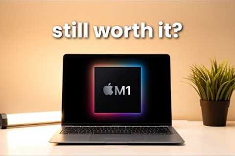 M1 Macbook Air in 2023 // Why You SHOULD Get It