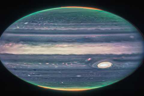 Amateur astronomer captures video of comet crashing into Jupiter
