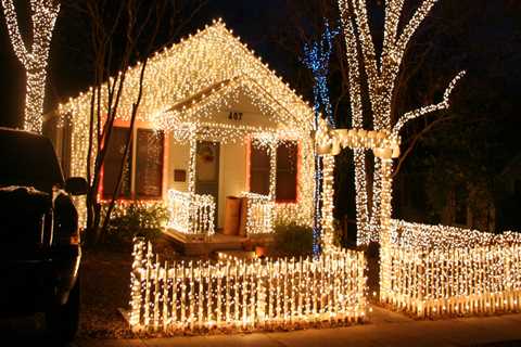 The Most Festive Holiday Light Displays in Austin, Texas