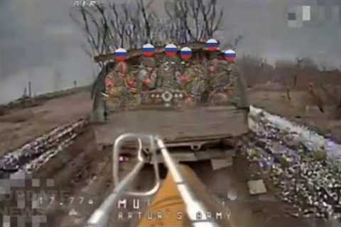 Drone FPV Ukrainian attack Launch Blow up entire Russian troops in the Truck