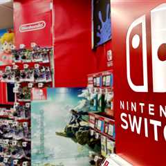 Sources: Nintendo plans to release a new console in H2 2024, with portable mode, an LCD screen, and ..