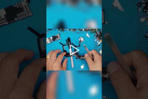 iPhone Charging Port Replacement: Our DIY Guide [IPHONE 14 PRO] | Sydney CBD Repair