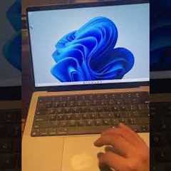Mac OS Ventura versus Windows 11, who will you become? #macos #macbook #macbookpro #macbookhacks