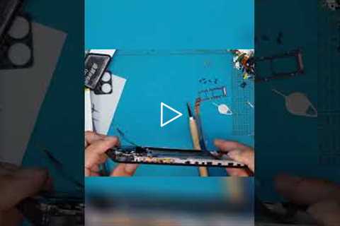 Perfect Display Fit: How to Bend Back the Housing [MOTOROLA G14] | Sydney CBD Repair