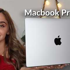 Unboxing the Apple Macbook Pro M4 in 2025! - FIRST IMPRESSIONS