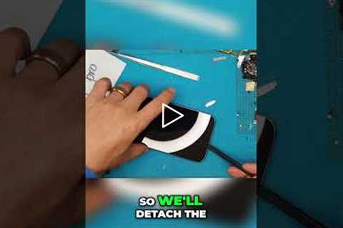 Display Installation: Secure Connector and Clip [GOOGLE PIXEL 9 PRO] | Sydney CBD Repair