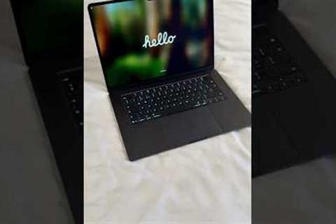 MacBook Air M4 15” Midnight Unboxing – Better Than MacBook Pro?