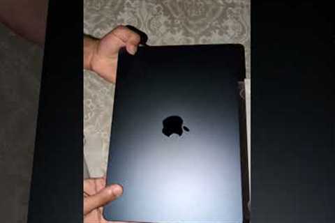MacBook Air M4- Midnight | Student Offer 2025 | #Apple | #UNiDAYS