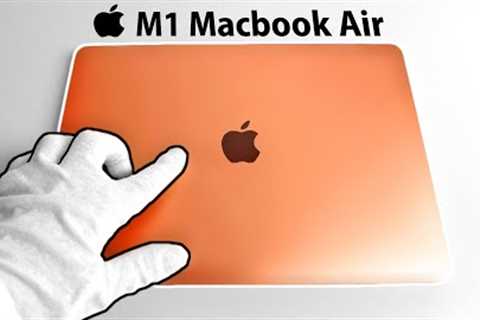 Apple M1 Macbook Air Unboxing - But can it run Videogames? (Call of Duty, Fortnite, Rocket League)