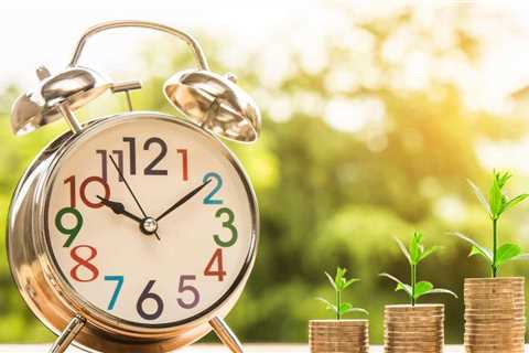 It’s no card trick, but this credit card-sized tracker works like magic