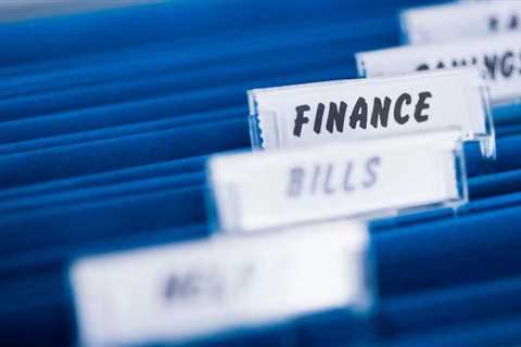 This $24 slim tracker pulls off the things an AirTag can’t