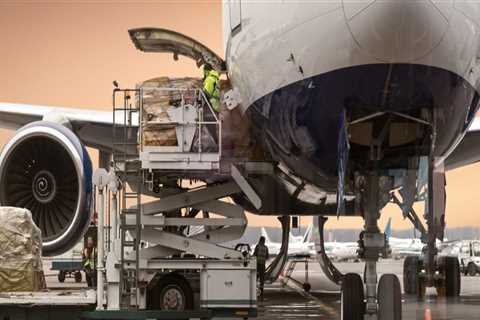 Essential Steps for Preparing Your Cargo for Shipping by Air or Sea